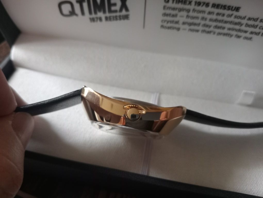 Zegarek Timex Q Timex 1972 Reissue