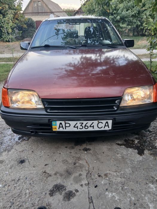Опель кадетт 1.3