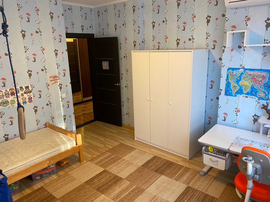 3-кімн кв-ра, вул. Урлівська 11/44, Осокорки, Позняки.