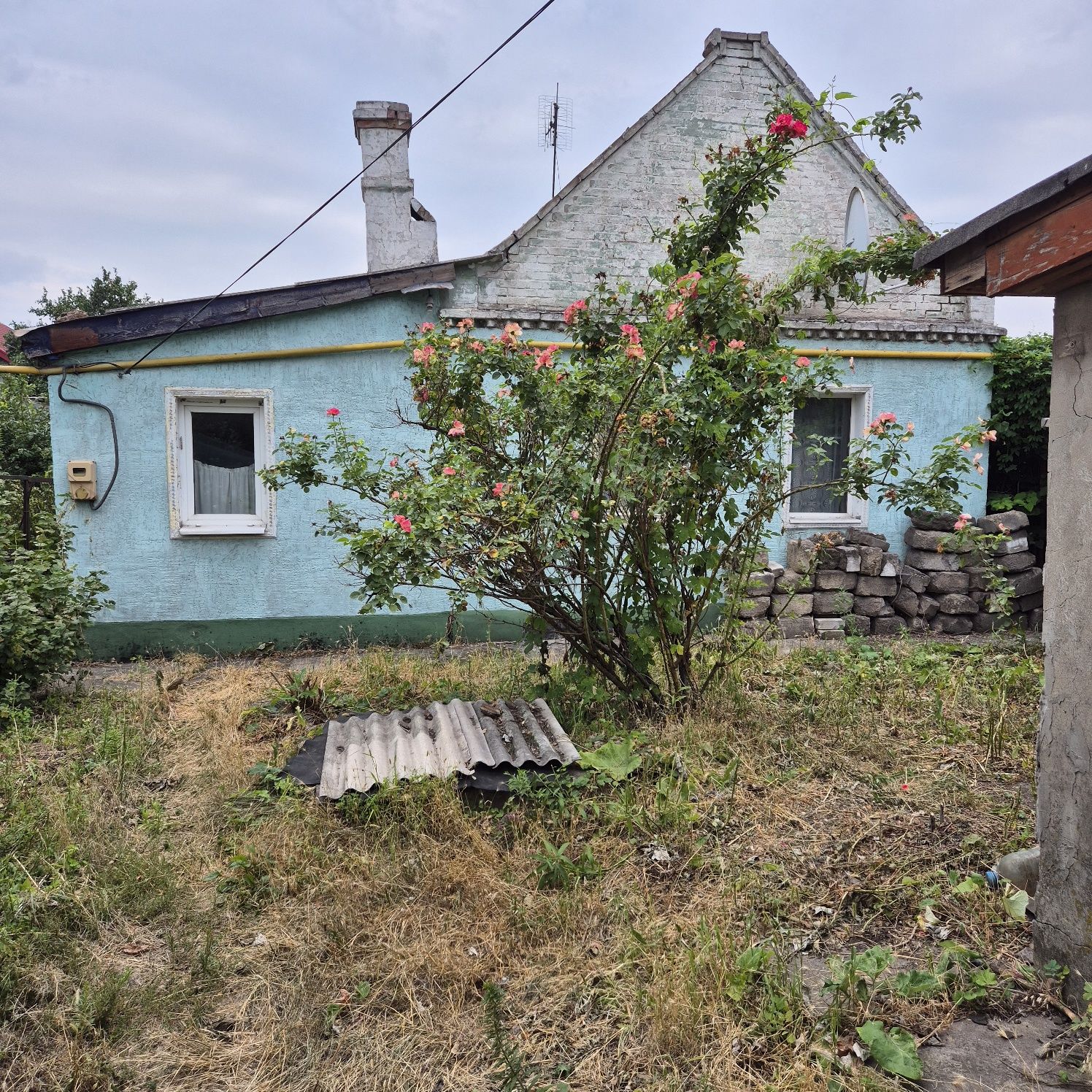 Дом р-н Димитрова + гараж