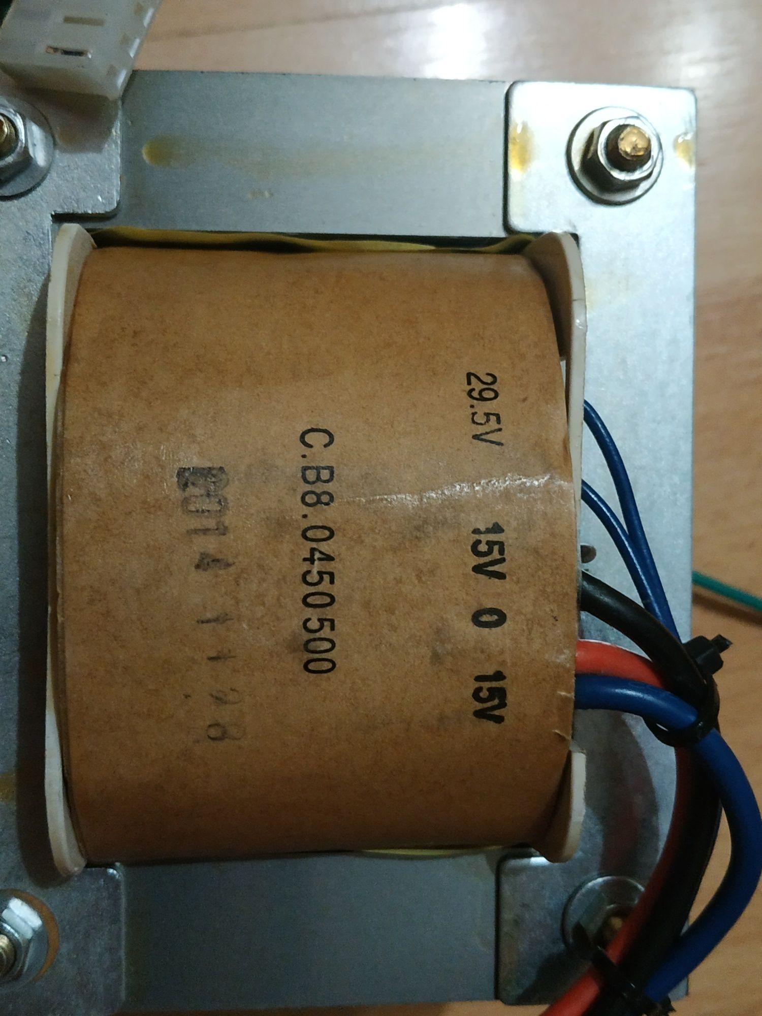 Продам 3 трансформатора