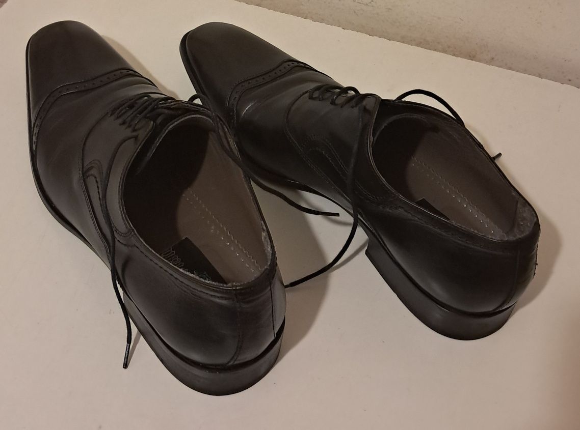 Sapatos Pretos Gino Bianchi