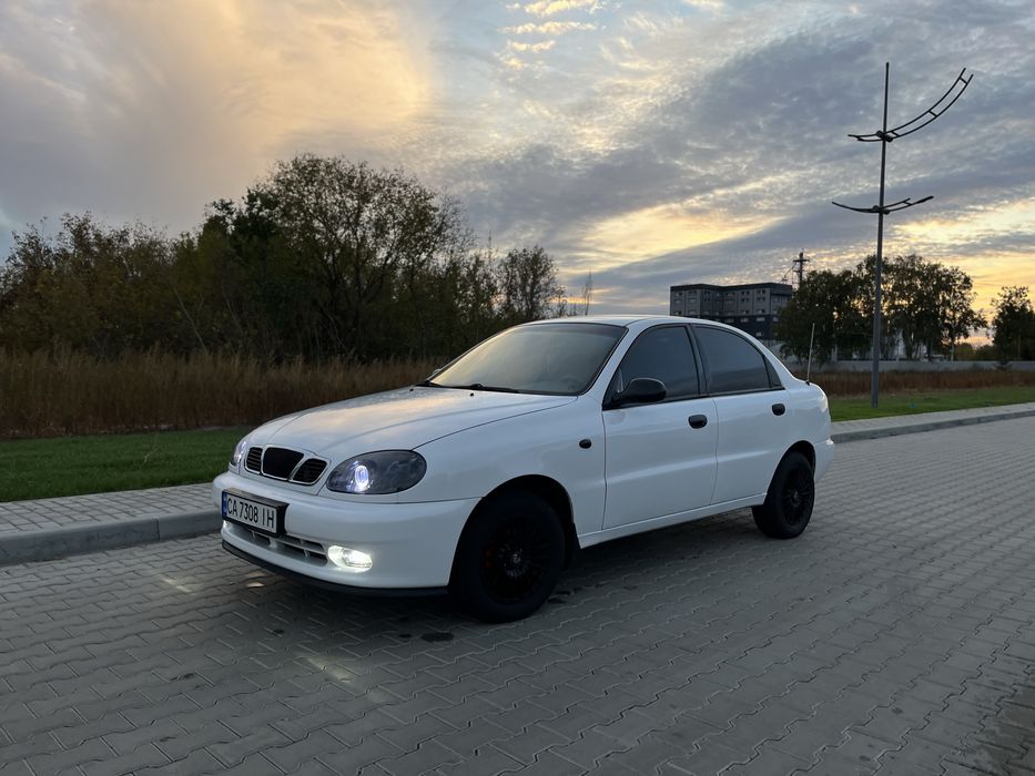 В продажі LANOS 1.5 KOREA