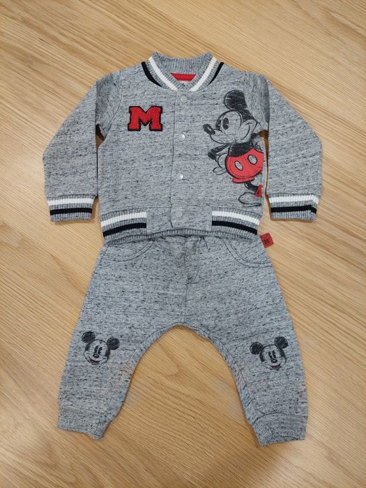 Fato de Treino de bebé 6-9meses