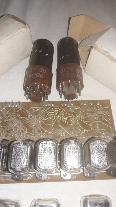 Продам радиолампы ин-12б,фэу-20.