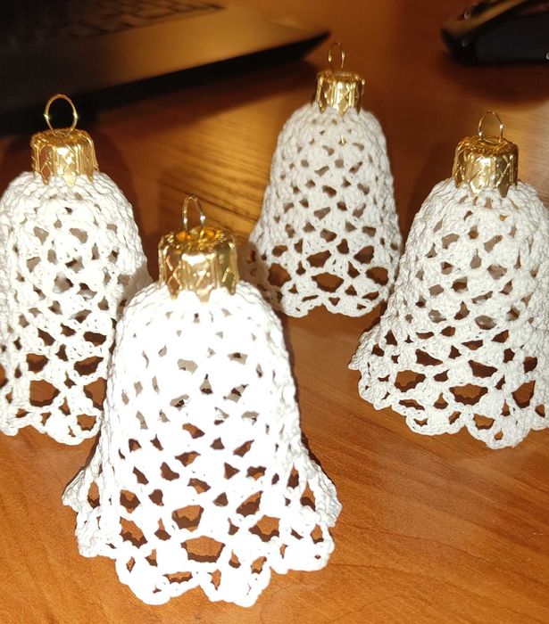 Ozdoby świąteczne na szydełku dzwonek