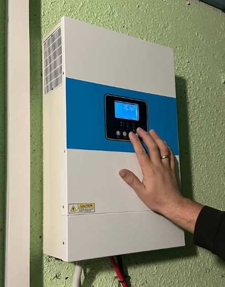 Інвертор + батарея комплект резервного живлення 3.5-6.5кВт 2.8-5.7вТ/г