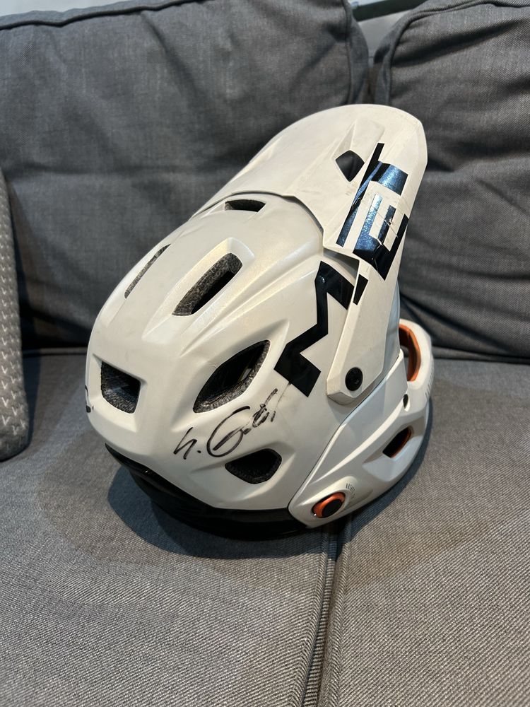 Kask Fullface Met Parachute MCR mips