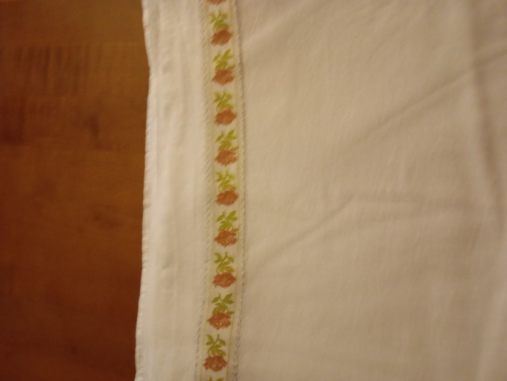 Lençol branco antigo de 1,55 x 1,90 cm
