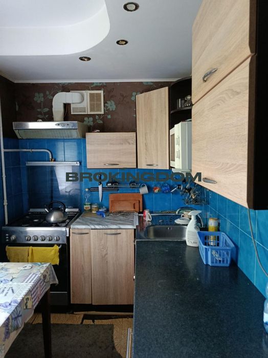 Продаж 3к квартири по вул Соломьянська 32