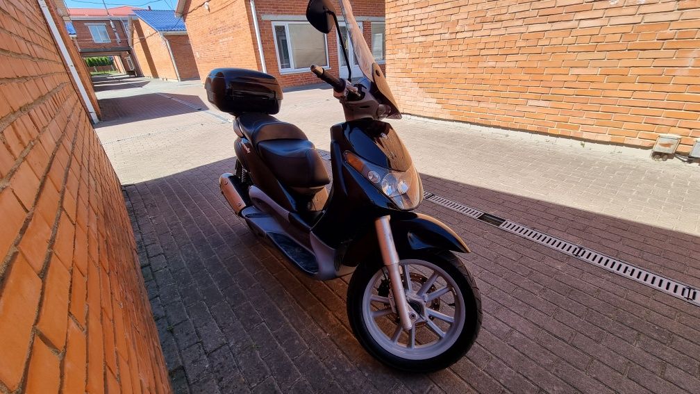 Piaggio beverly 200