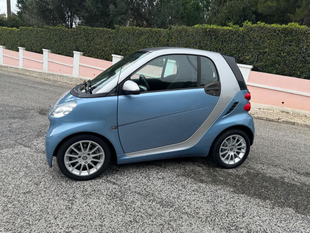 SMART FORTWO 1.0 GASOLINA AR CONDICIONADO  2011