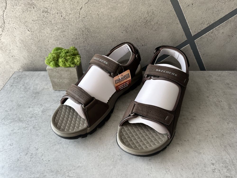 розмір 48 чоловічі босоніжкі сандаліі Skechers оригінал