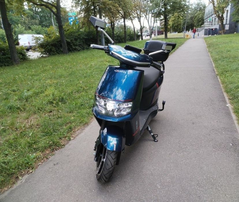 Електроскутер VOLT-MAX 72V 2000W