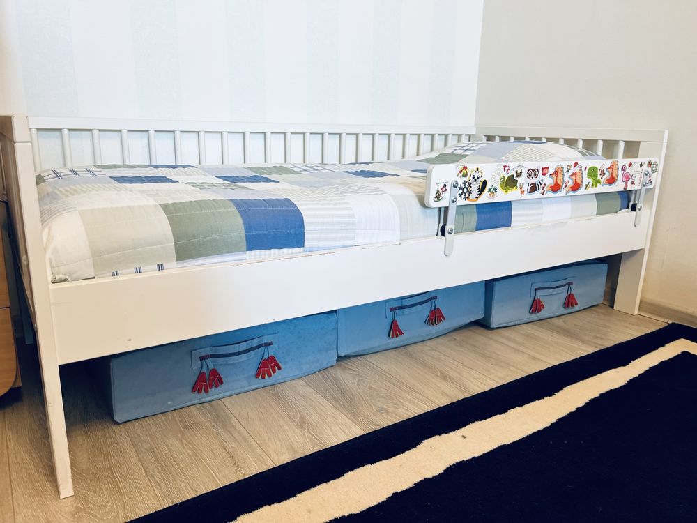 Дитяче ліжко Ikea з матрасом 160х70 см