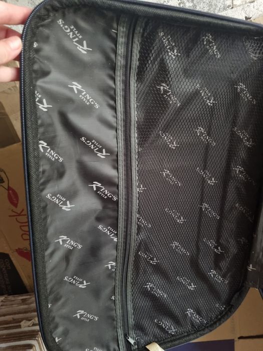 Валіза стан добрий,фірмова ,зручна