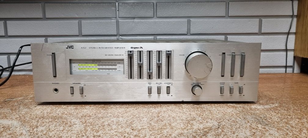 Wzmacniacz HI-FI stereo JVC A-X2. Korektor