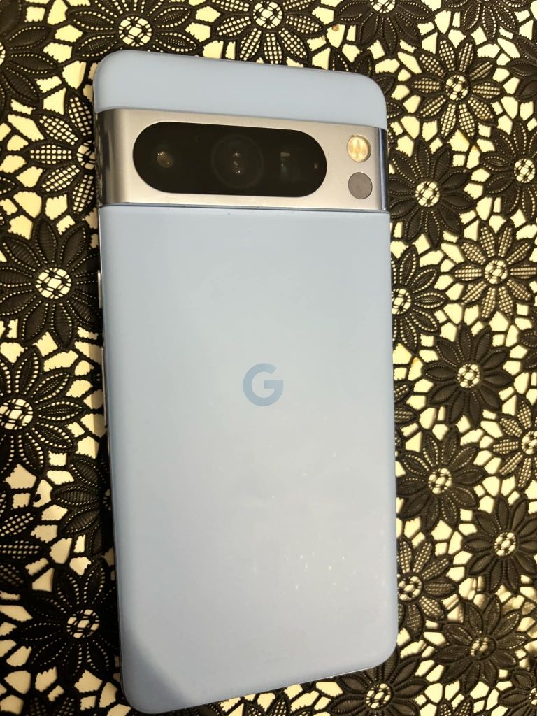 Google pixel 8 pro