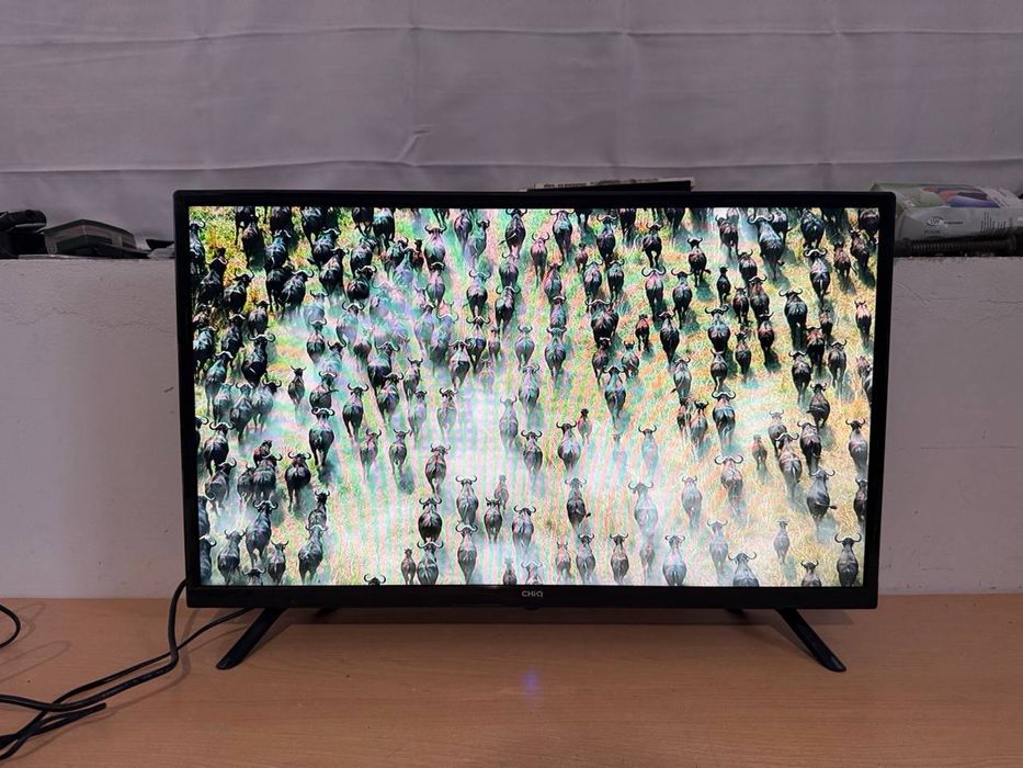 Телевізор CHiQ 32” HD LED