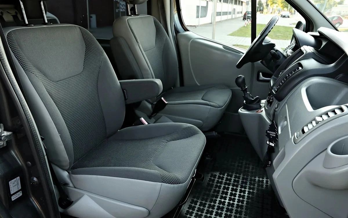 Opel Vivaro 2011