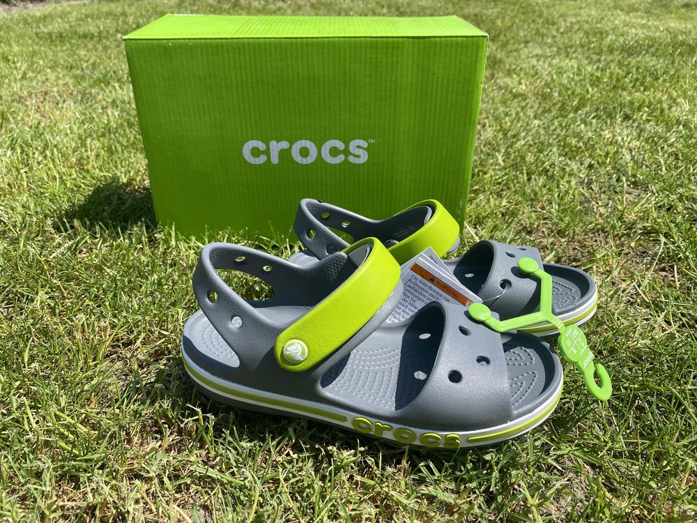 Продам дитячі сандалі Crocs