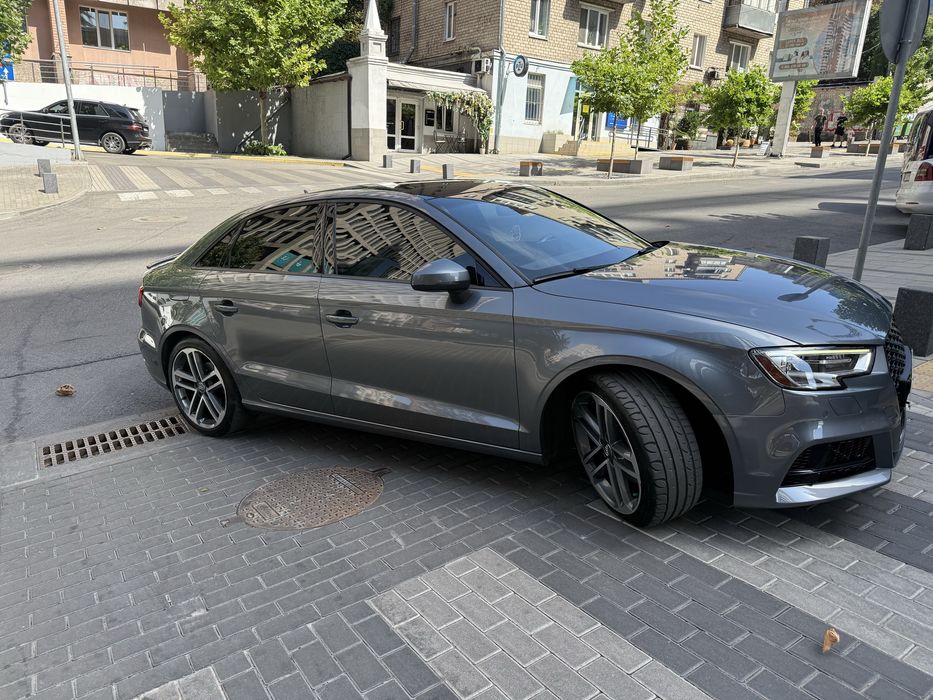 Audi a3 сел поехал