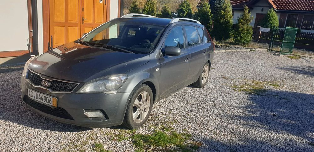 Kia Ceed KIA cee'd sport 2012 rok. Do rejestracji. Komplet opon zimowych