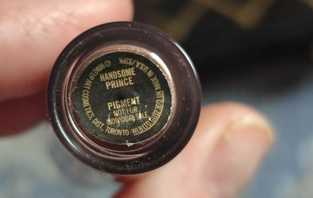MAC pigment sypki cień do powiek kolor Handsome Prince