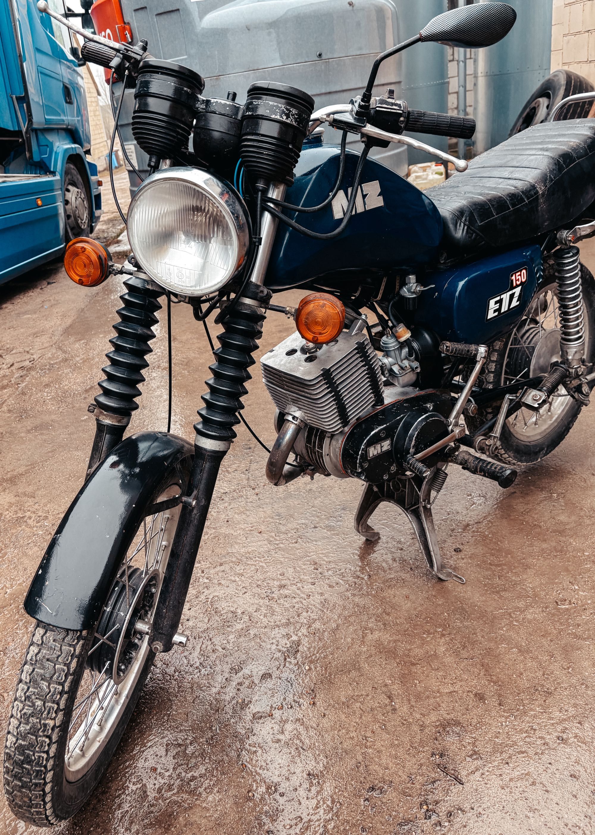 motocykl MZ ETZ150