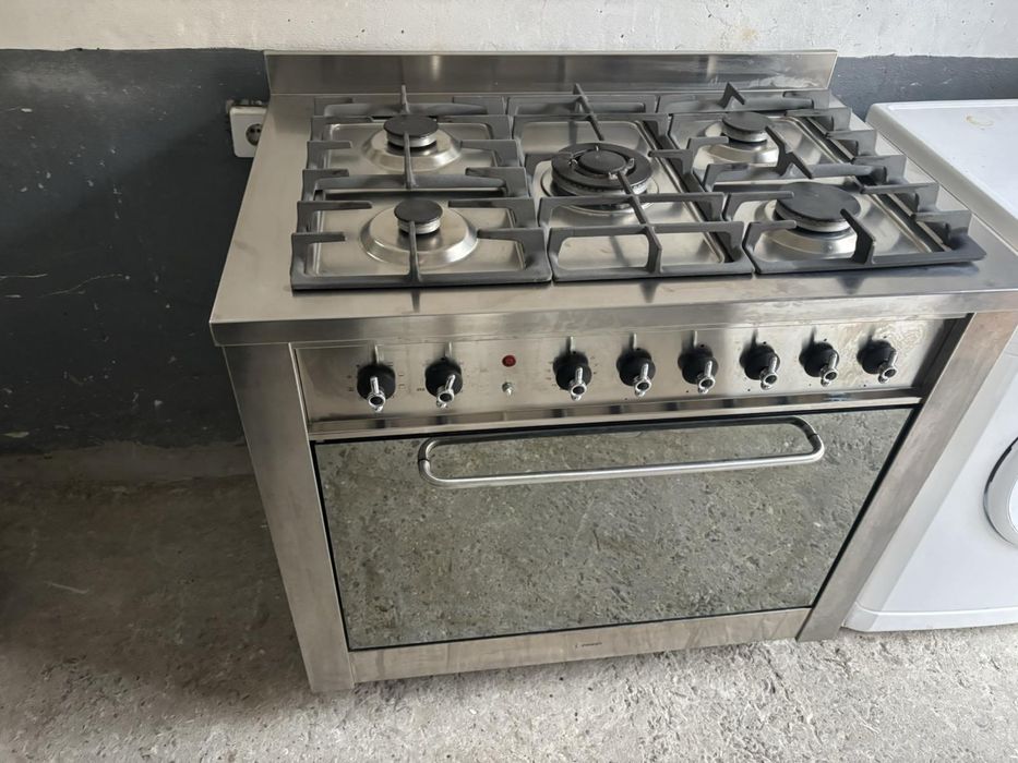 Продам професійну газову плитку індезіт