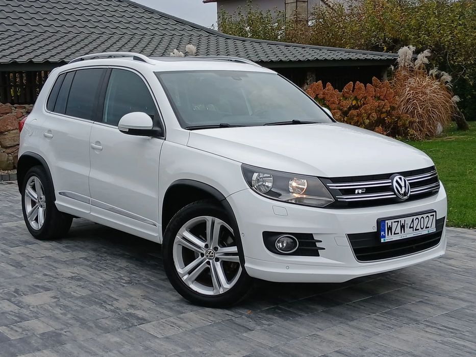 Volkswagen Tiguan R-line Skóra Panorama Sam Parkuje Zobacz Bardzo Ładny