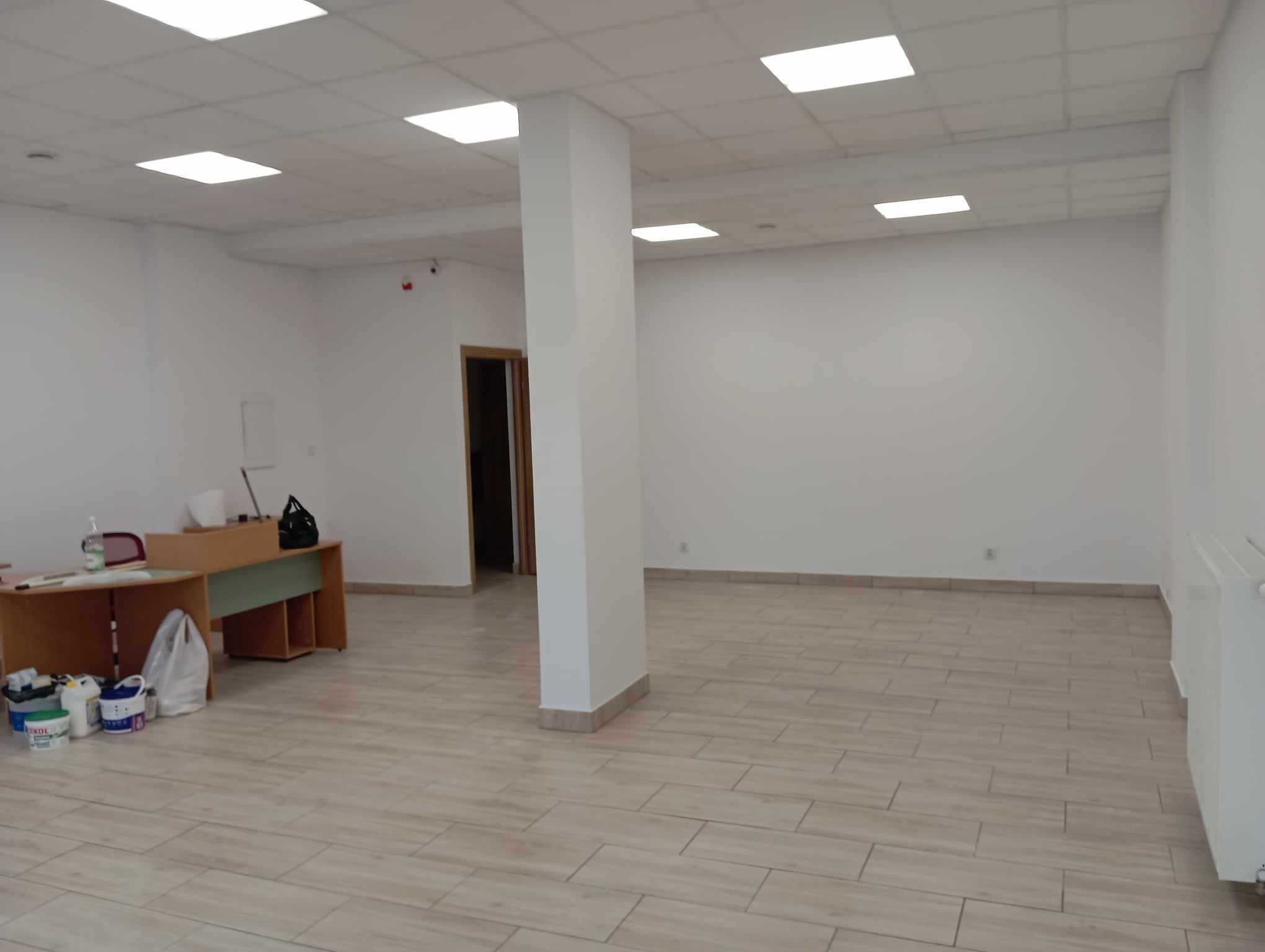 Wynajmę lokal o powierzchni 74 m2