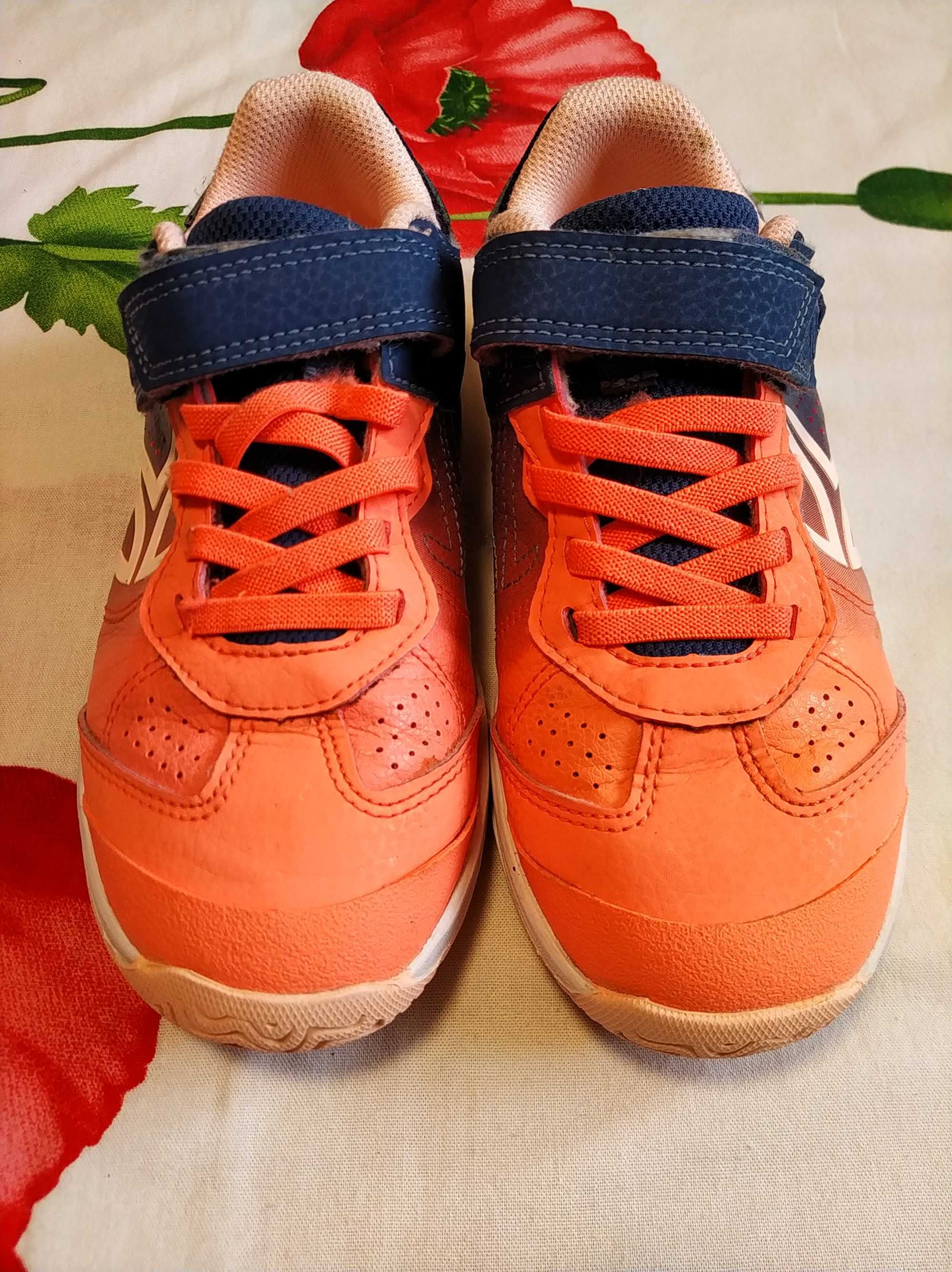 Фірмові кросівки унісекс-можна для дівчинки і хлопчика 33 р-Decathlon