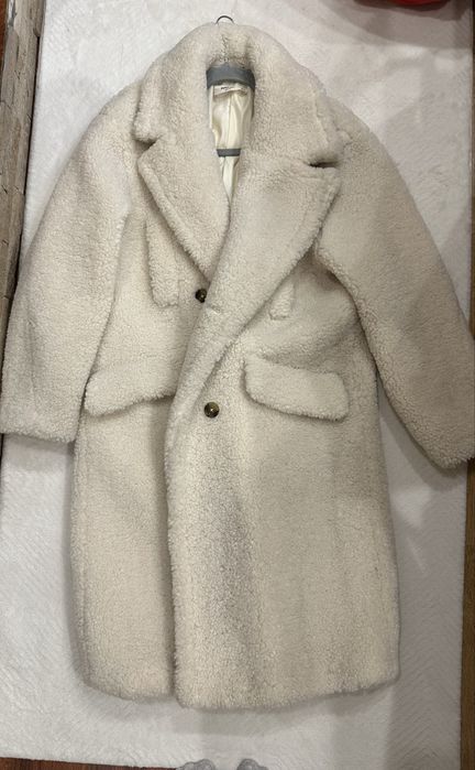 Верхняя одежда размеры S,M,L