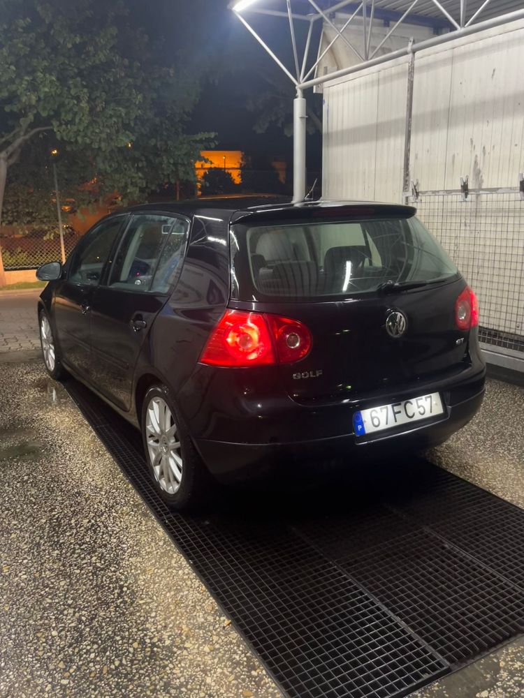 Vendo golf v sport com avaria  de motor