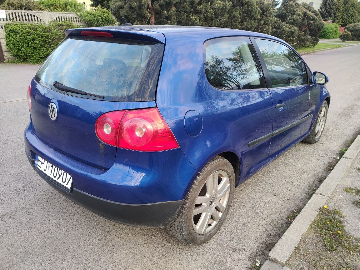 Volkswagen Golf V 1.9 TDI