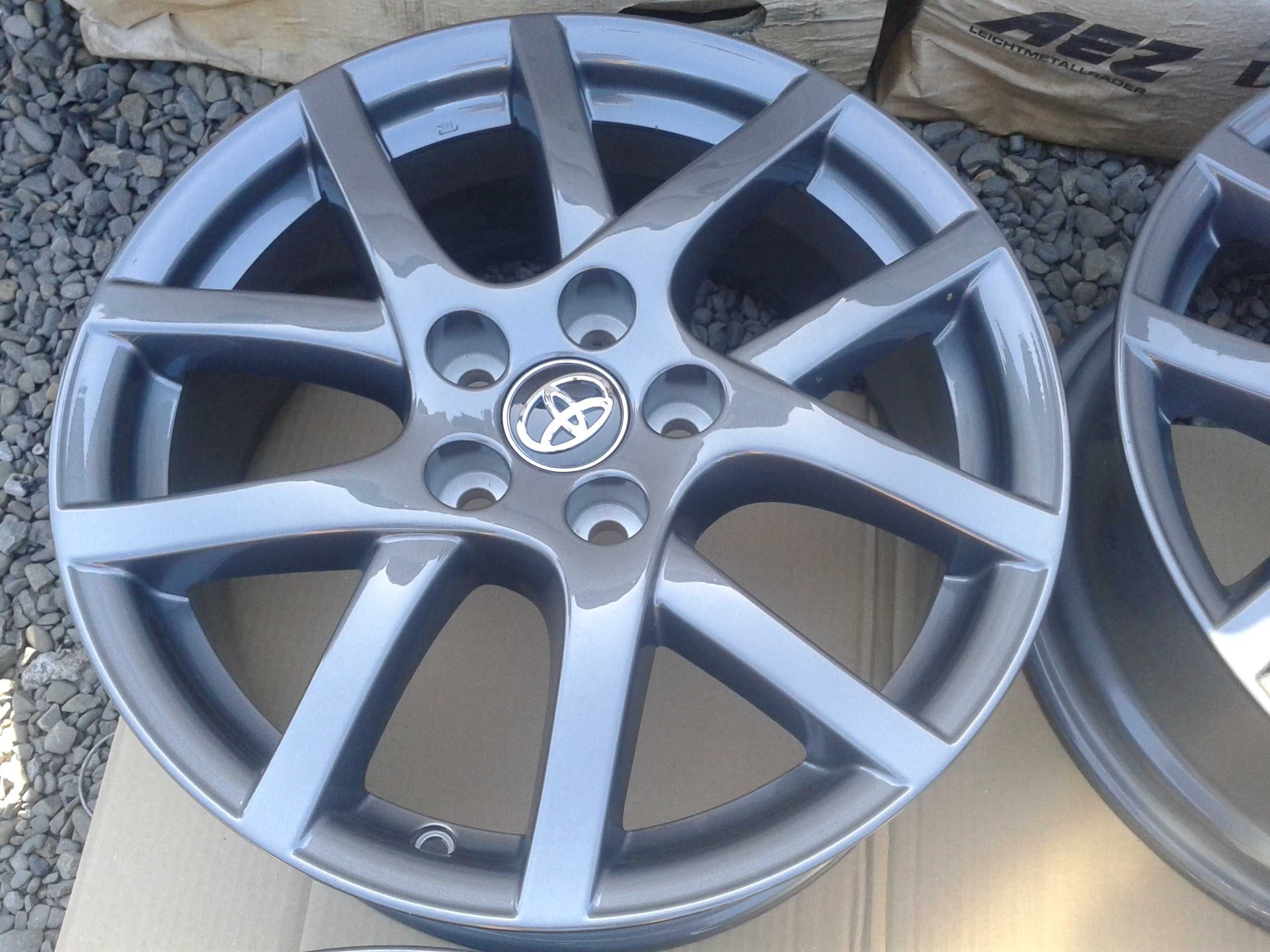 oryginalne r17 nowe felgi szare rav4 chr verso camry 5x114,3 lexus 7j