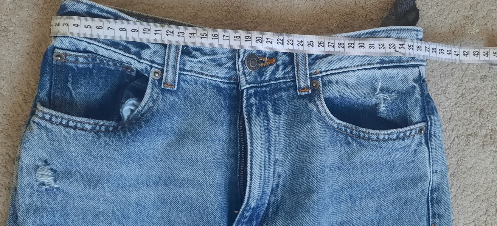 Jeansy zara jeansy szerokie szwedy jeansy dziury