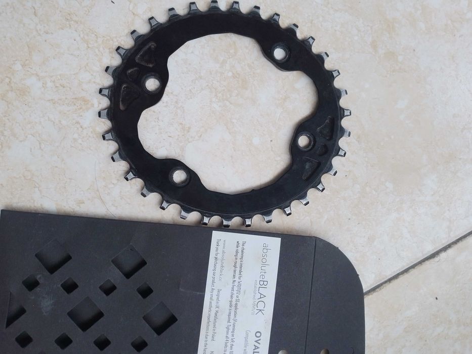 Prato BTT 34T Oval Absolute Black indicado para Shimano XT 8000
