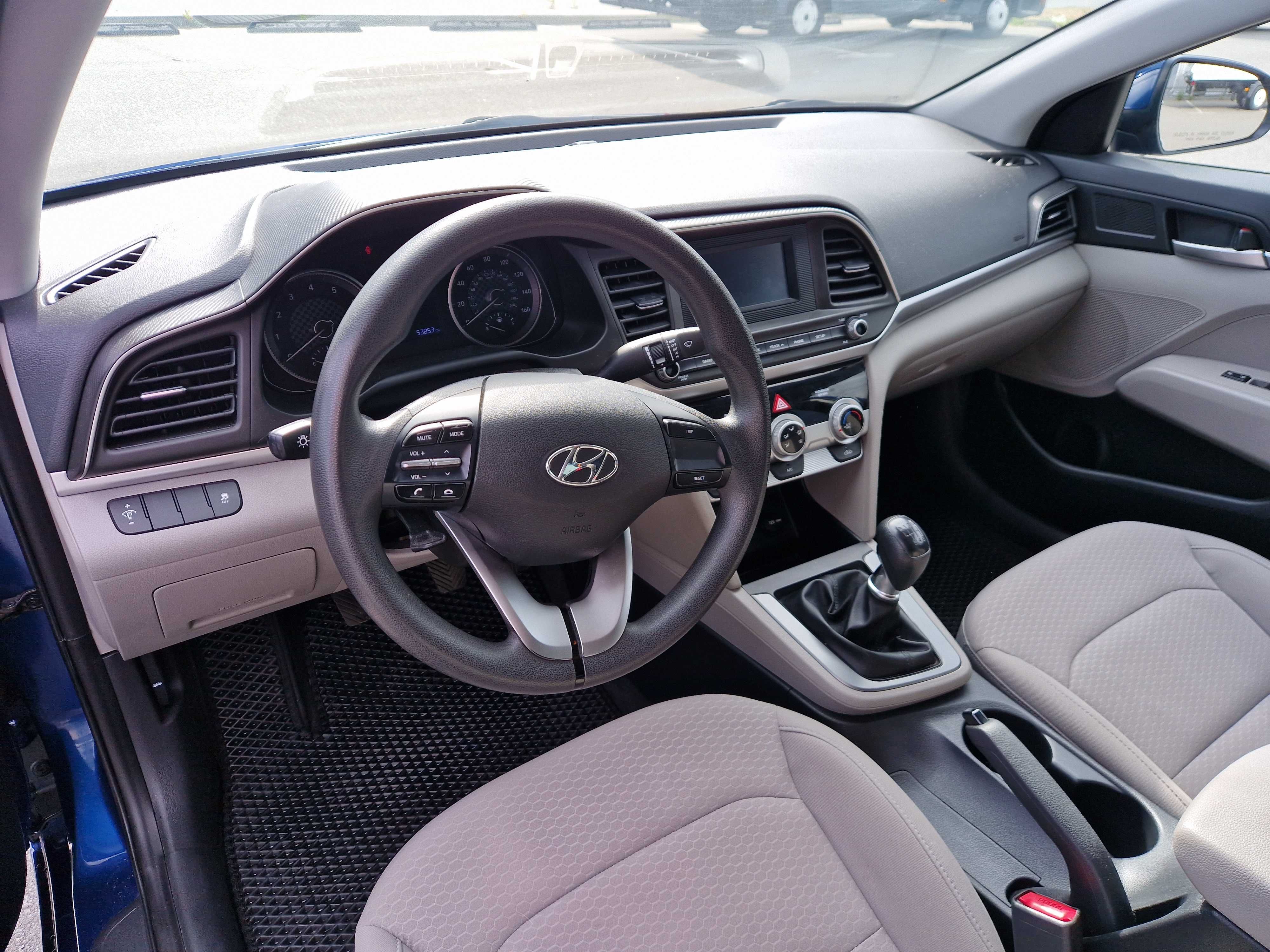 Hyundai Elantra VI рестайлінг