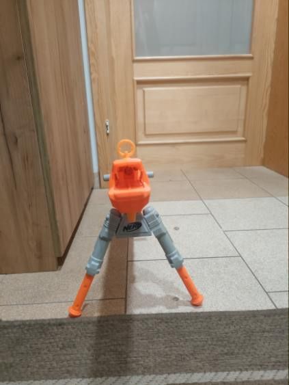 Nerf RaptorStrike z dwoma magazynkami