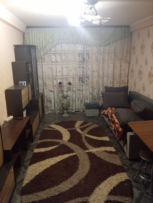 Хозяин. Сдам хорошую квартиру.