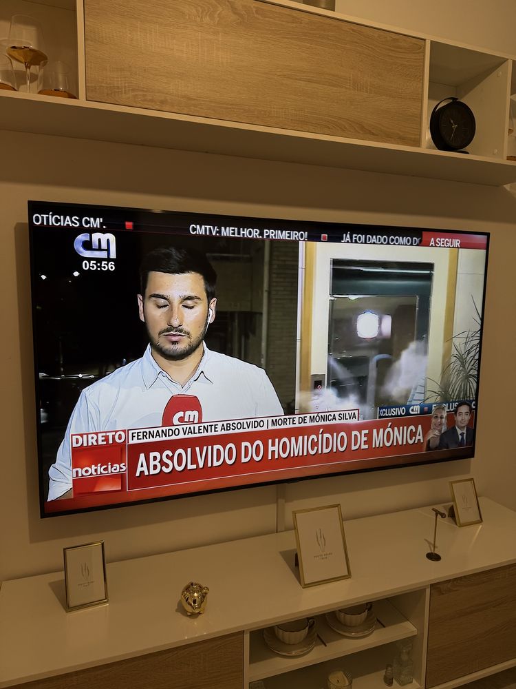 Smart TV Samsung UHD 4K (7 Séries) - 70 Polegadas