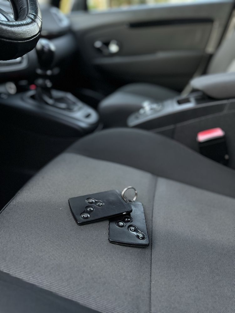 Renault Grand Scenic 2012 року, 1.5 дизель.