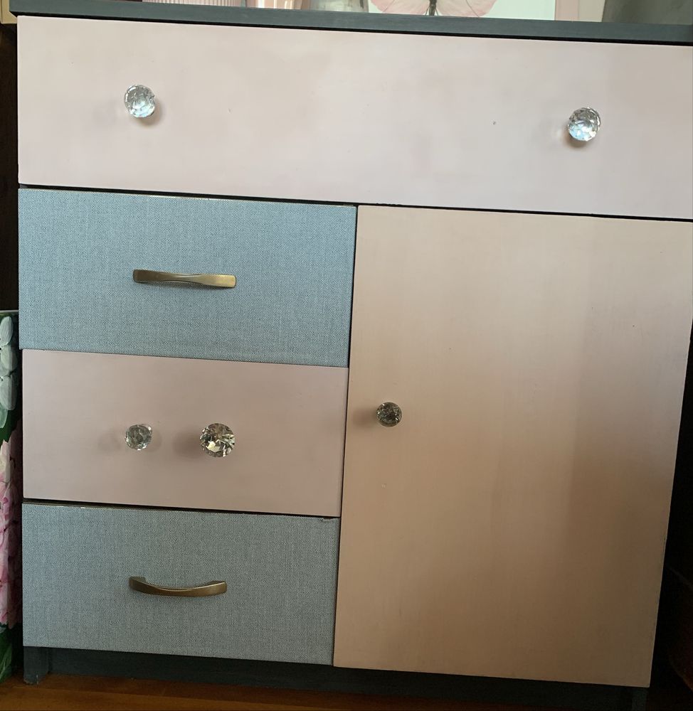 Komoda z szufladami 42x82x86