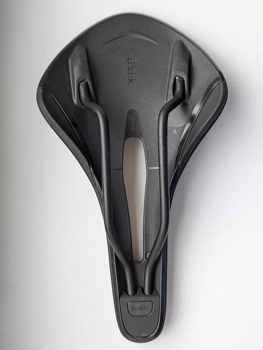 Fizik Tempo Aliante R5 145mm czarne