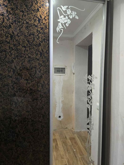 Продам шкаф-купе.