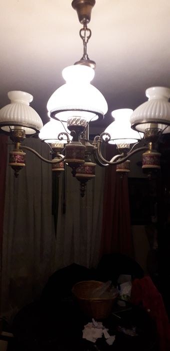 Candeeiro teto sala pintado a mão