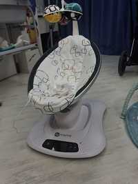 Крісло-гойдалка 4Moms MamaRoo multiI plush 817980016903