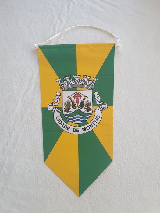 Galhardetes de municípios